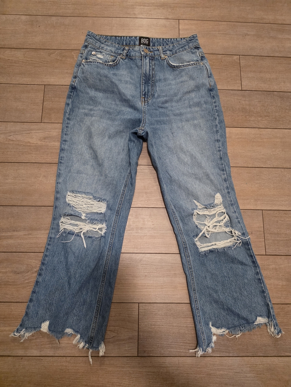 BDG Women's Light Blue Distressed Straight-Leg Jeans